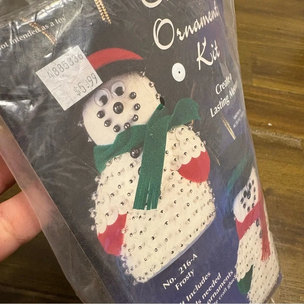 Sulyn NOS Christmas Ornament Kit Frosty the Snowman Beaded Holiday Craft MIP